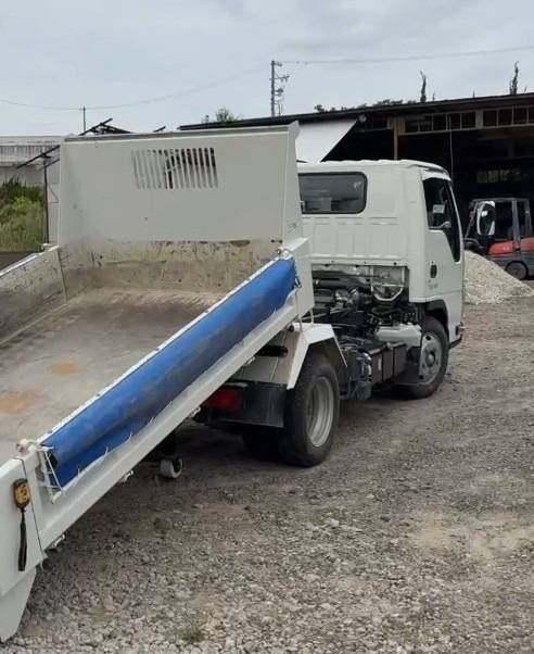 工事に使用する重機の運搬について～自社所有の重機が活躍中！～